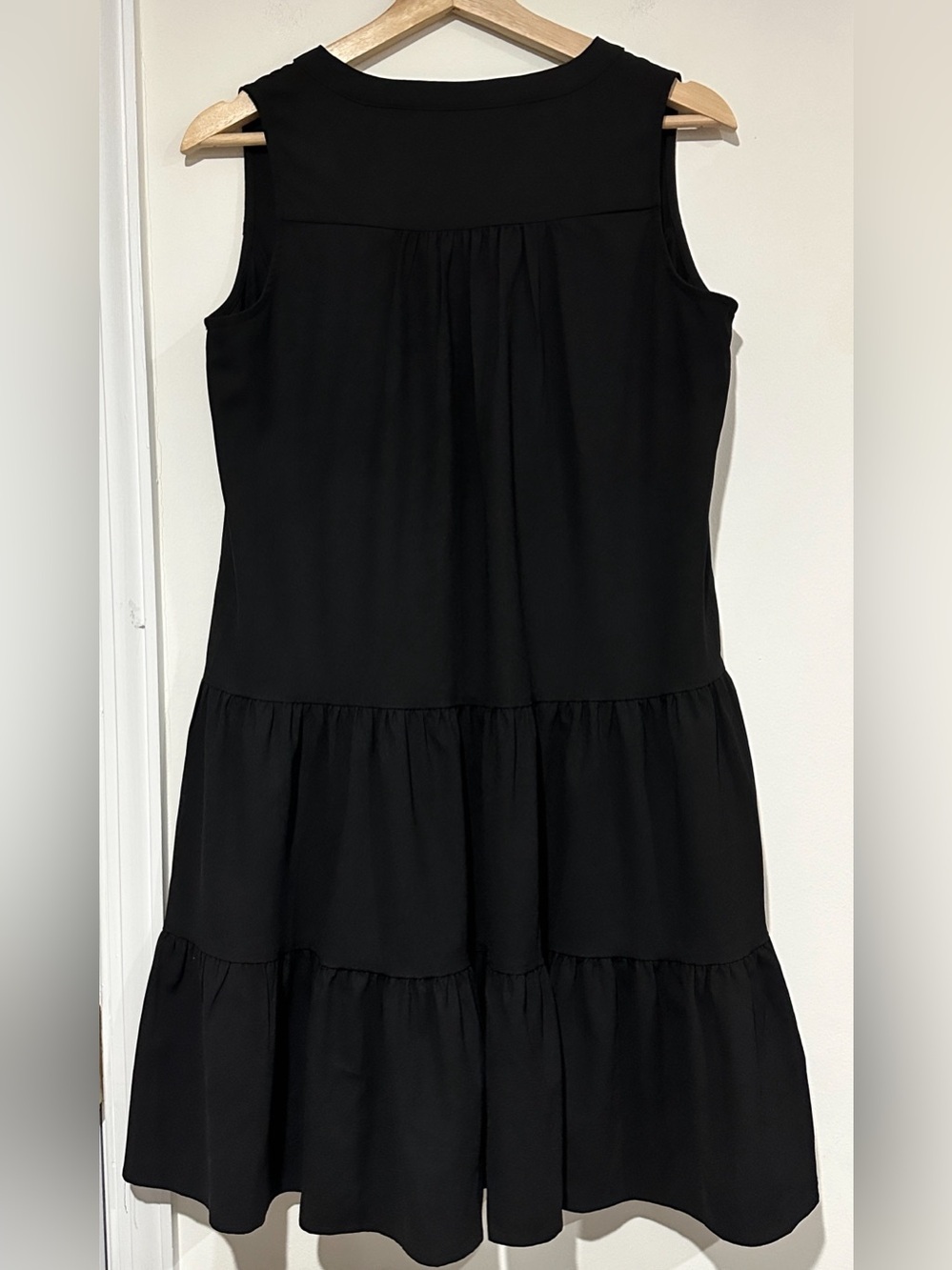 Tuckernuck Pomander Place Black Sleeveless Tiered Kenzo Dress - Picture 7 of 10